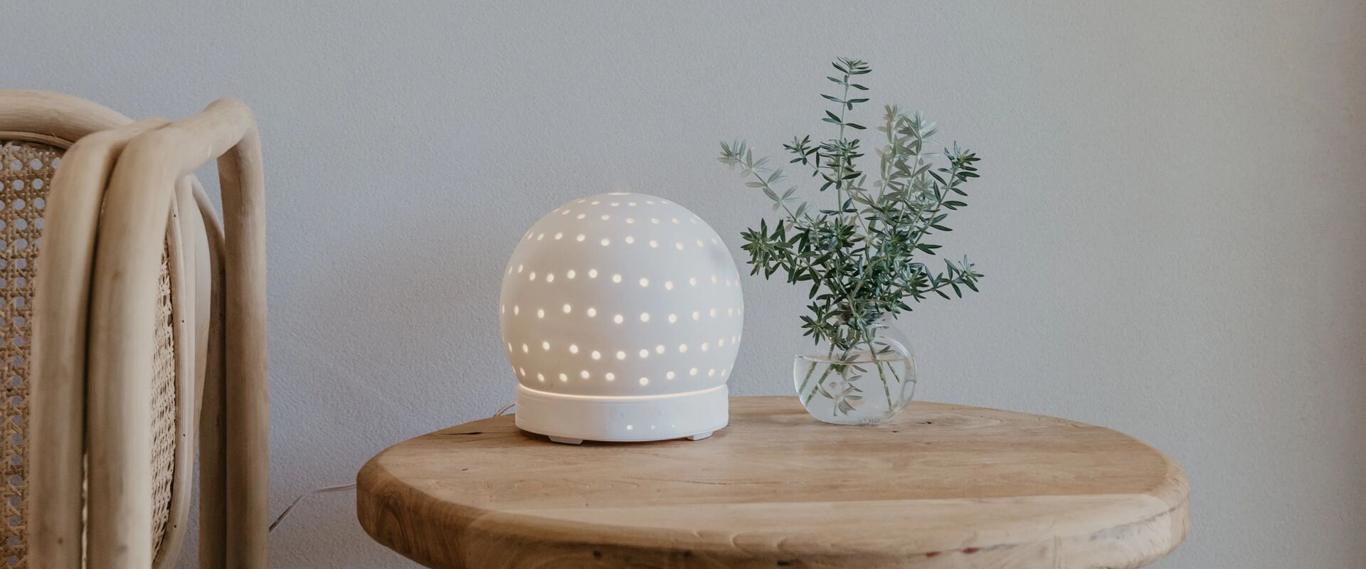 exploring the power of aromatherapy and essential oils